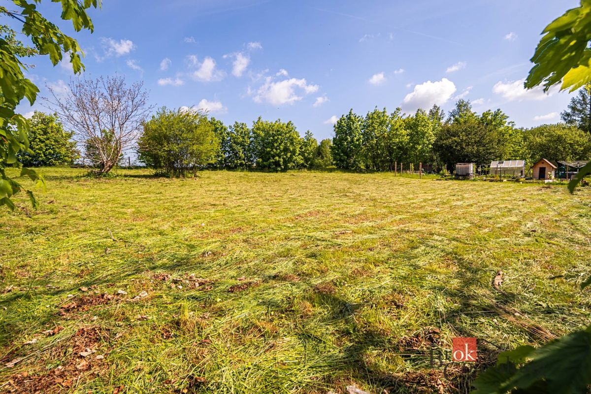 Prodej stavebního pozemku 1913 m² – fotografie 3