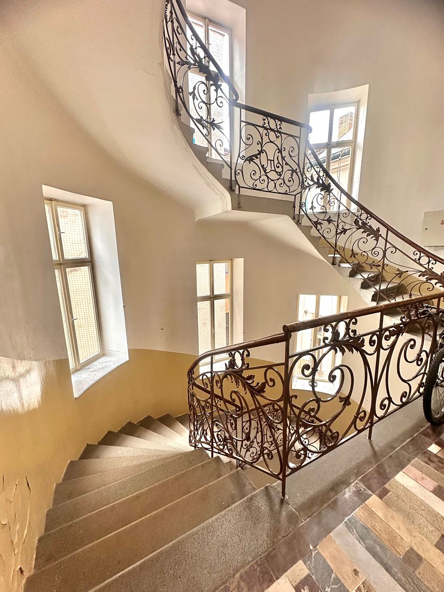 Pronájem bytu 2+1 81 m² – fotografie 2
