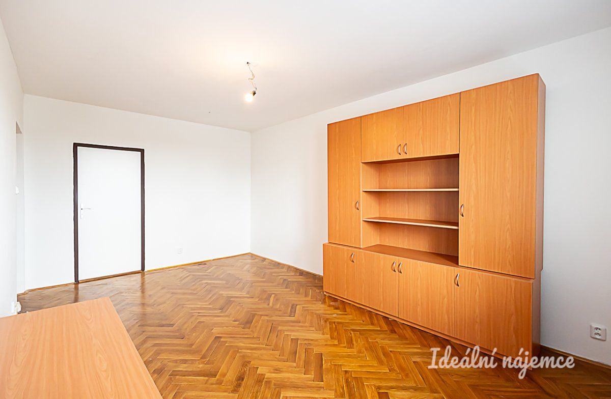 Pronájem bytu 2+1 53 m² – fotografie 2