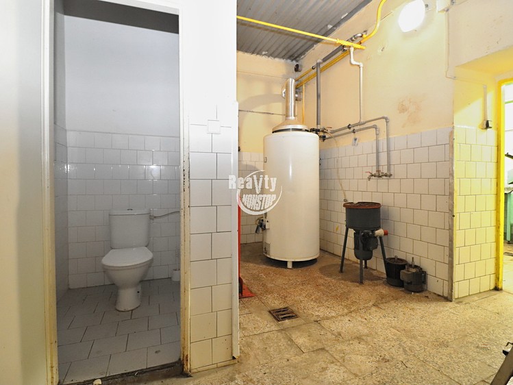 Комерційне приміщення на продаж, 432 м² (22 з 26)