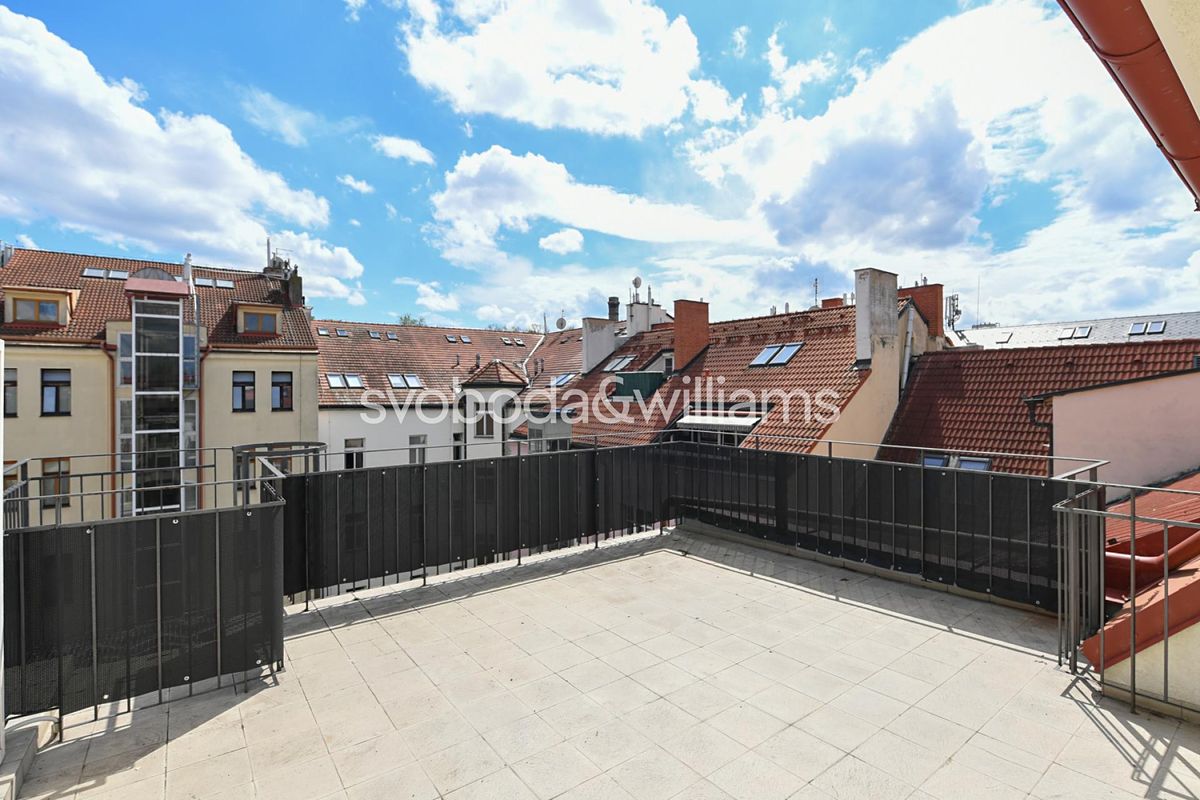 Prodej bytu 4+kk 108 m²