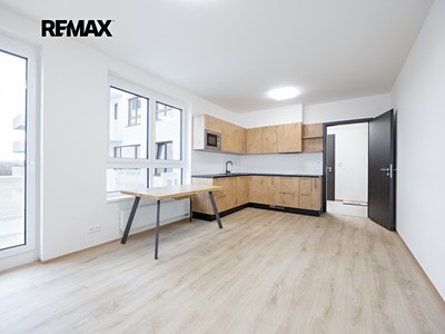 Pronájem bytu 1+kk 32 m²