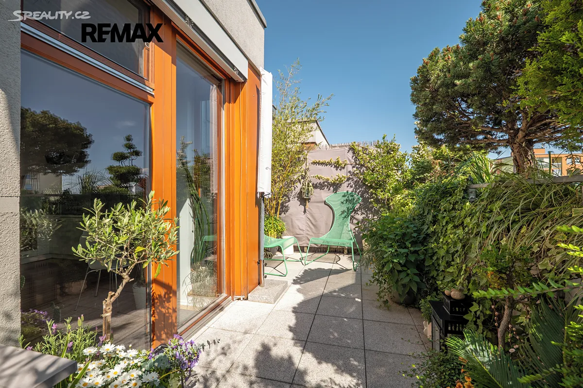 Prodej bytu 2+kk 45 m², Praha