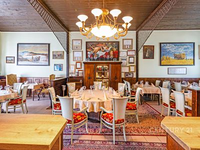 Pronájem restaurace 592 m²