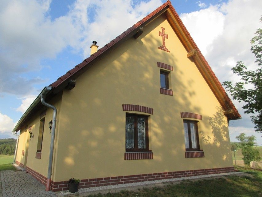 Prodej rodinného domu 259 m², pozemek 844 m² – fotografie 2