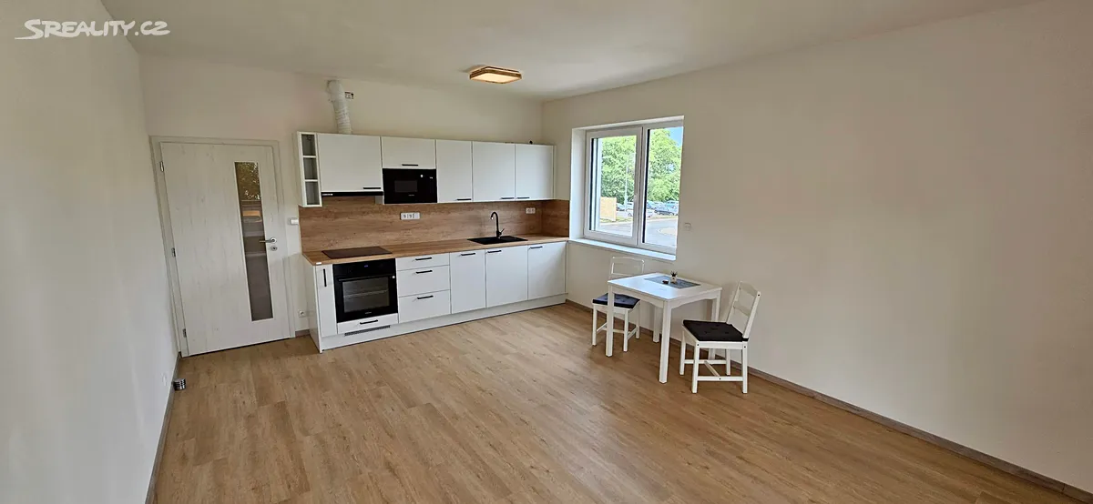 Pronájem bytu 1+kk 46 m², Kolín