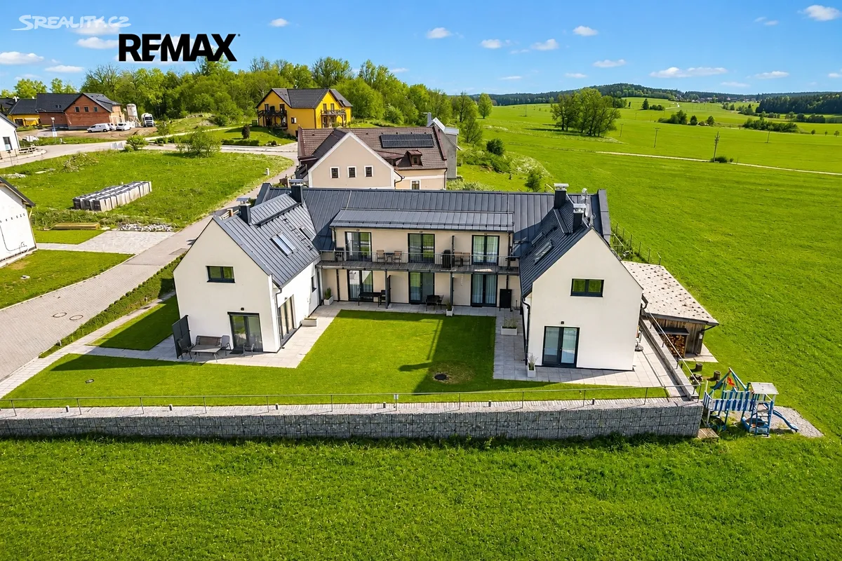Prodej bytu 2+kk 45 m² - Aanzicht 2
