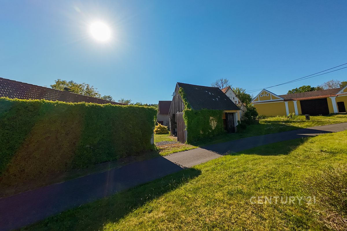 Prodej rodinného domu 130 m², pozemek 511 m² – fotografie 2