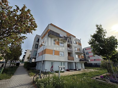 Pronájem bytu 1+kk 32 m²
