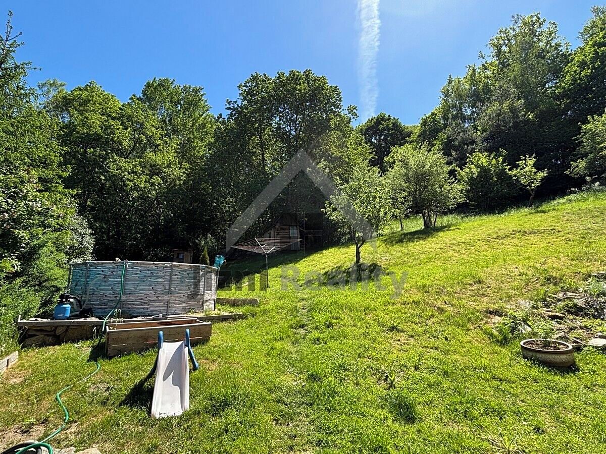 Prodej rodinného domu 180 m², pozemek 1231 m² – fotografie 5