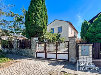Prodej  rodinného domu 122 m², pozemek 736 m²