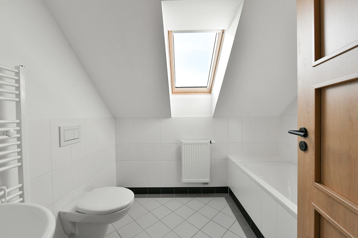 Pronájem bytu 4+kk 117 m² – fotografie 4
