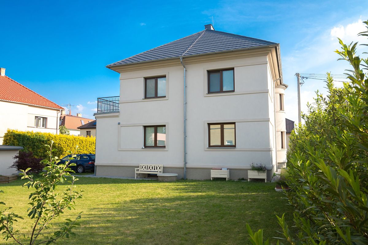 Prodej vily 144 m², pozemek 750 m² – fotografie 4