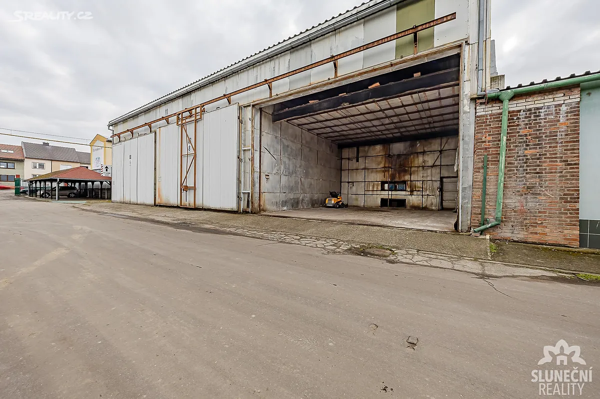 Pronájem skladového prostoru 80 m² – pohled 3