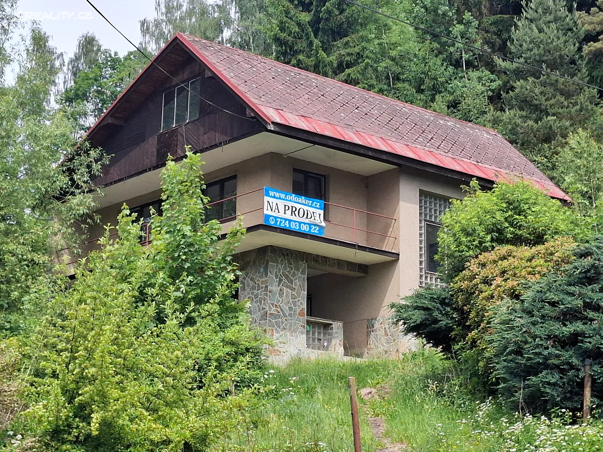 Prodej rodinného domu 200 m², pozemek 1407 m², Plavy