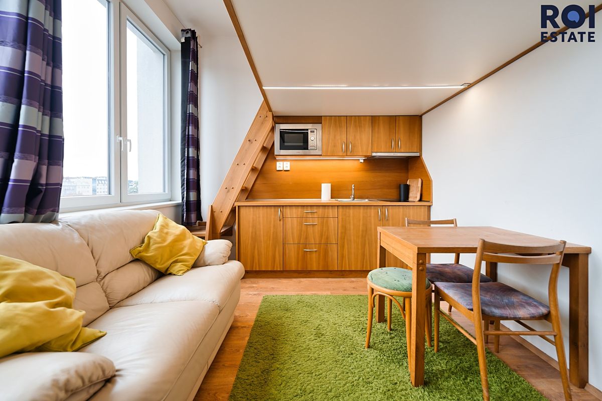 Pronájem bytu 1+kk 28 m²