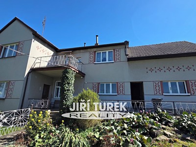 Prodej  rodinného domu 180 m², pozemek 2 178 m²