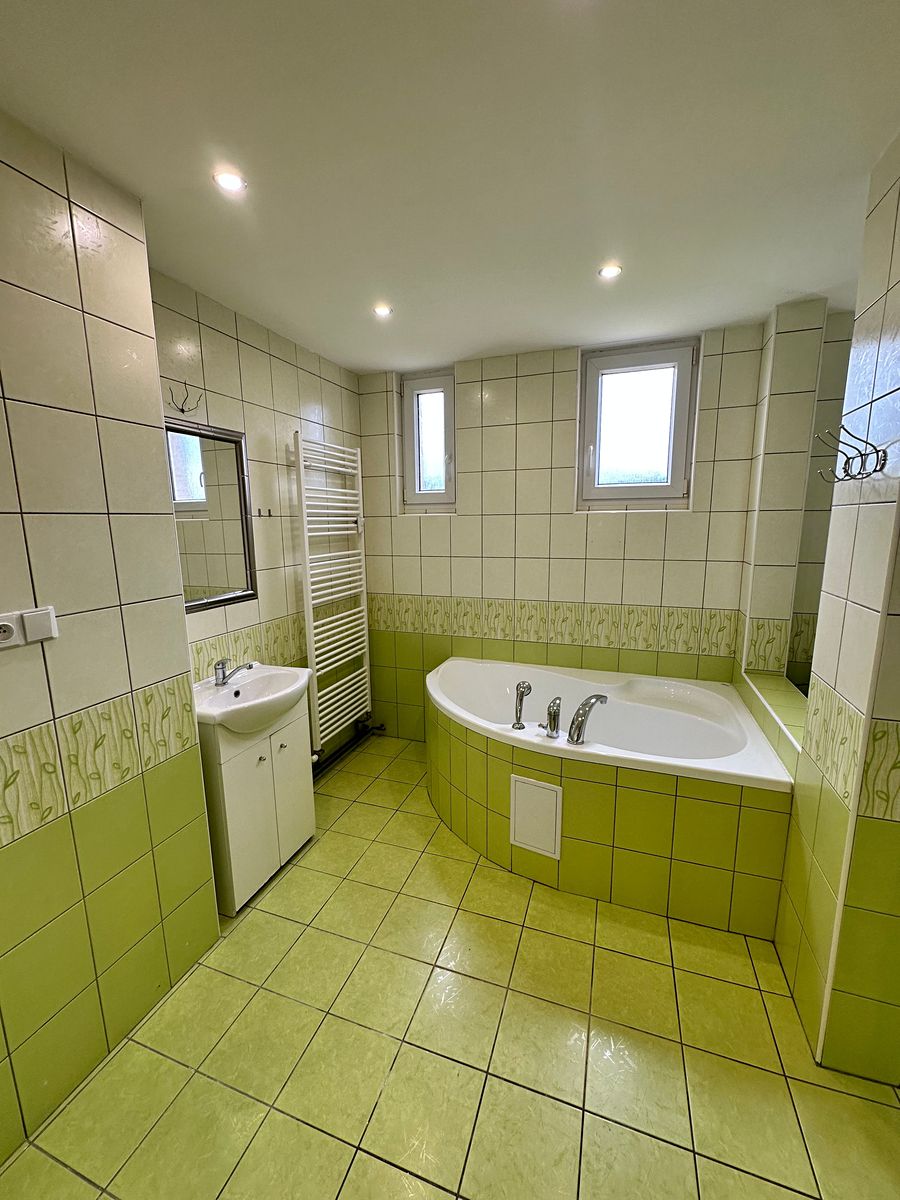 Pronájem bytu 2+1 64 m² – fotografie 2