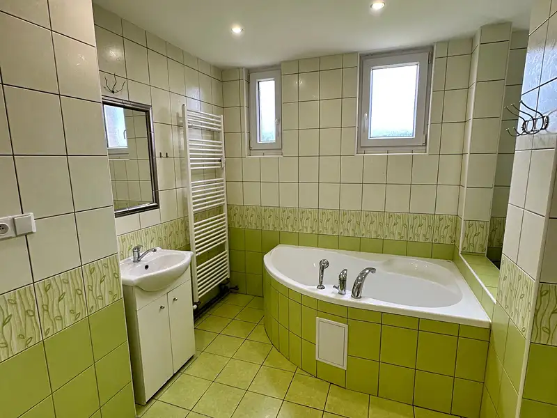 Pronájem bytu 2+1 64 m², Děčín – náhled fotky 2