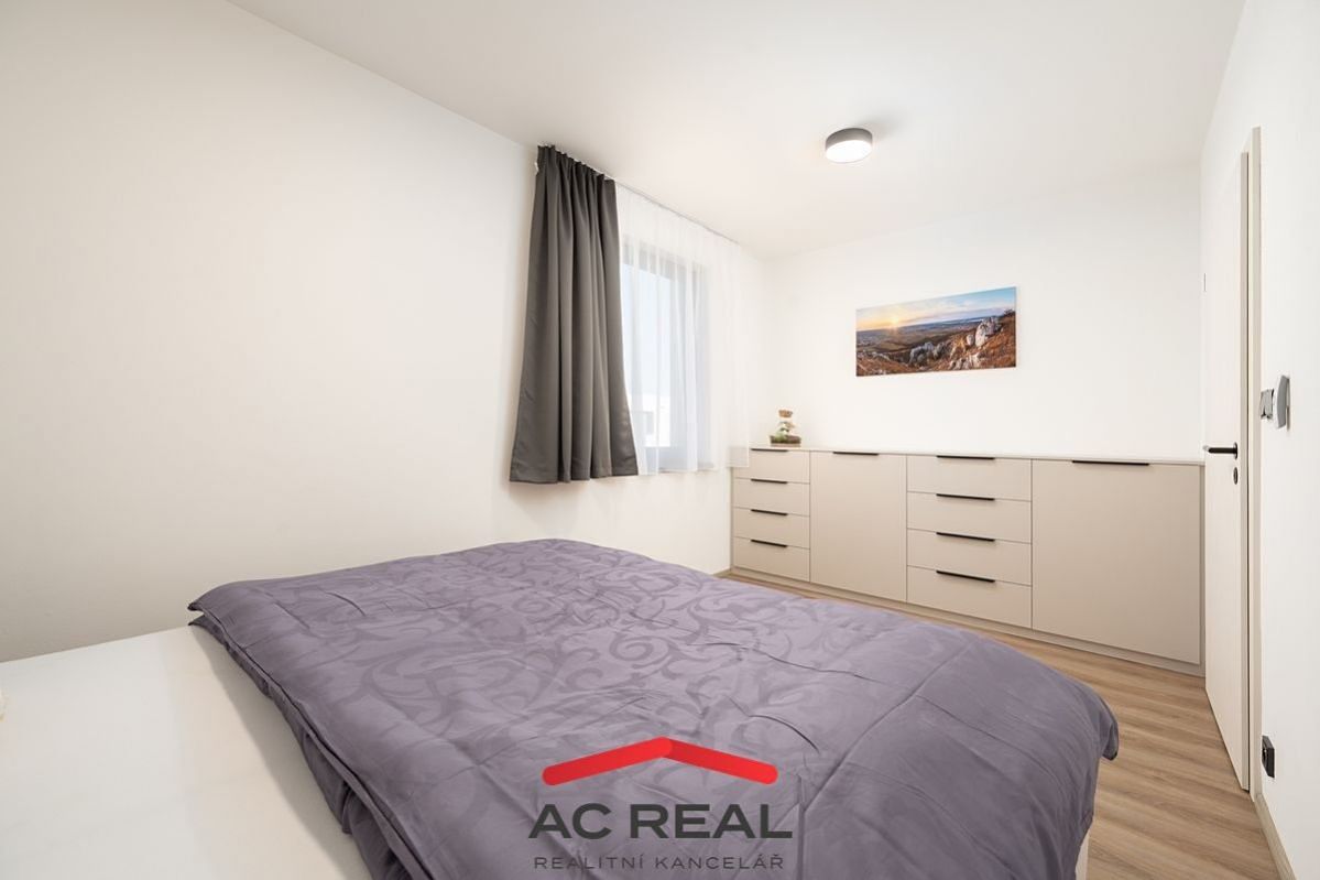 Prodej bytu 2+kk 33 m² – fotografie 5