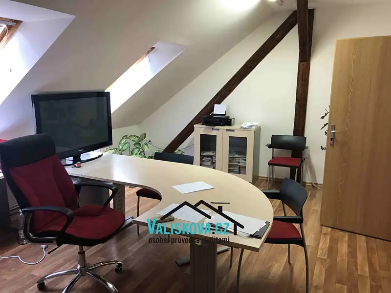 Pronájem kanceláře 91 m², Kroměříž – náhled fotky 2