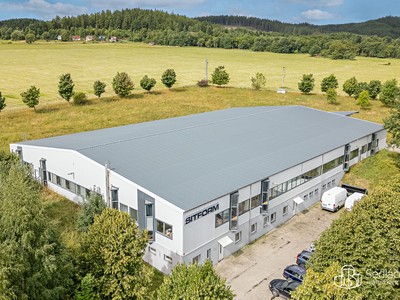 Prodej výrobní haly, prostoru 4 900 m²