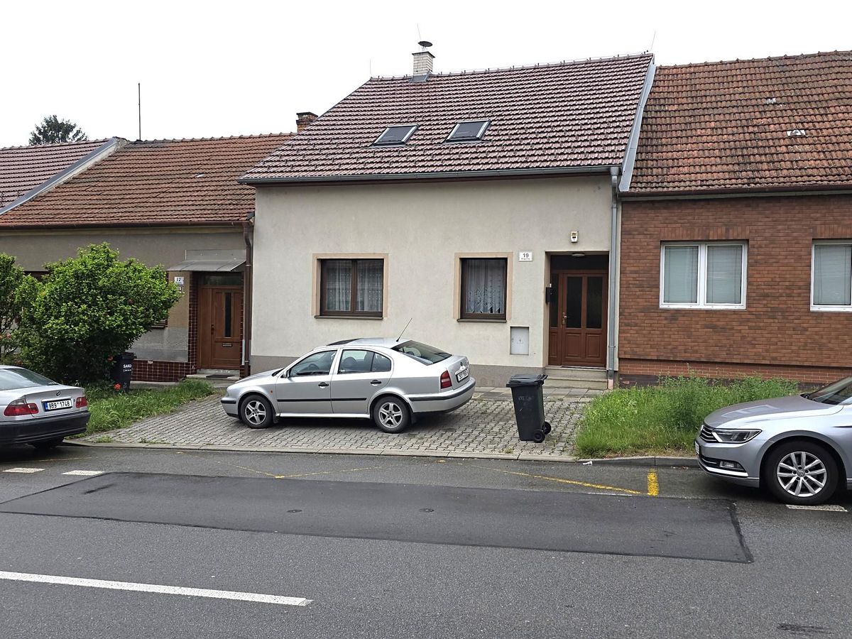 Prodej rodinného domu 122 m², pozemek 453 m²