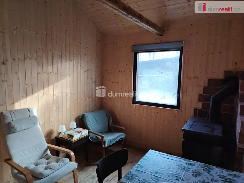 Prodej chaty 35 m², pozemek 612 m², Doksy – náhled fotky 2