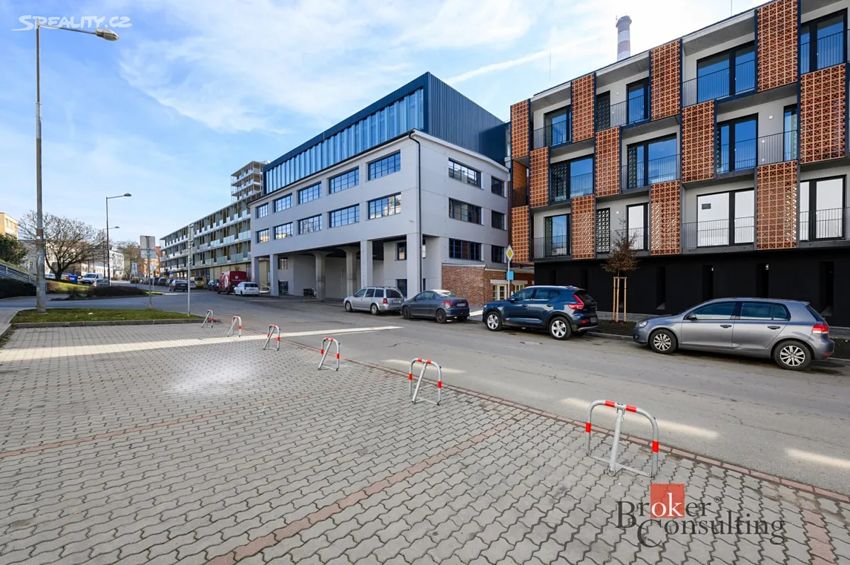 Pronájem kanceláře 219 m², Plzeň