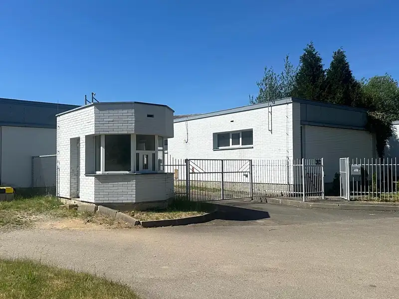 Prodej skladového prostoru 809 m², Sedlec-Prčice – náhled fotky 3