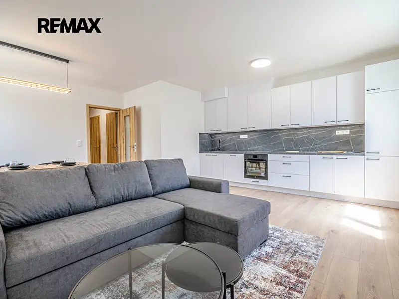Prodej bytu 1+kk 38 m², Mělník – náhled fotky 2