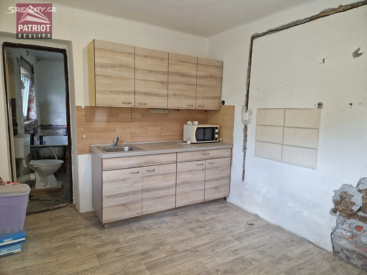 Prodej rodinného domu 75 m², pozemek 358 m² – další