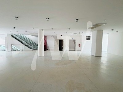 Gewerbefläche zur Miete, 306 m² (2 von 12)