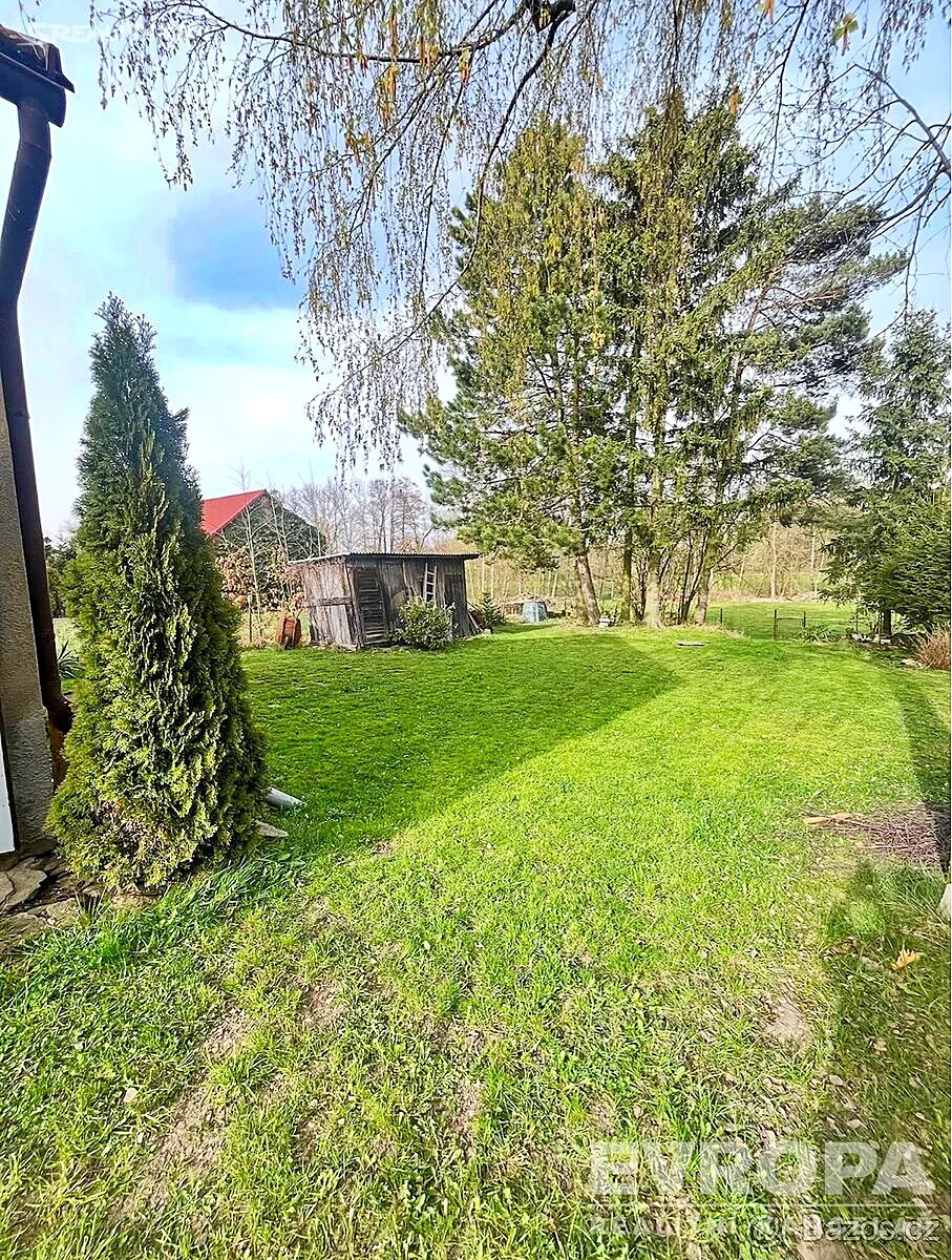 Prodej rodinného domu 150 m², pozemek 694 m² – pohled 3