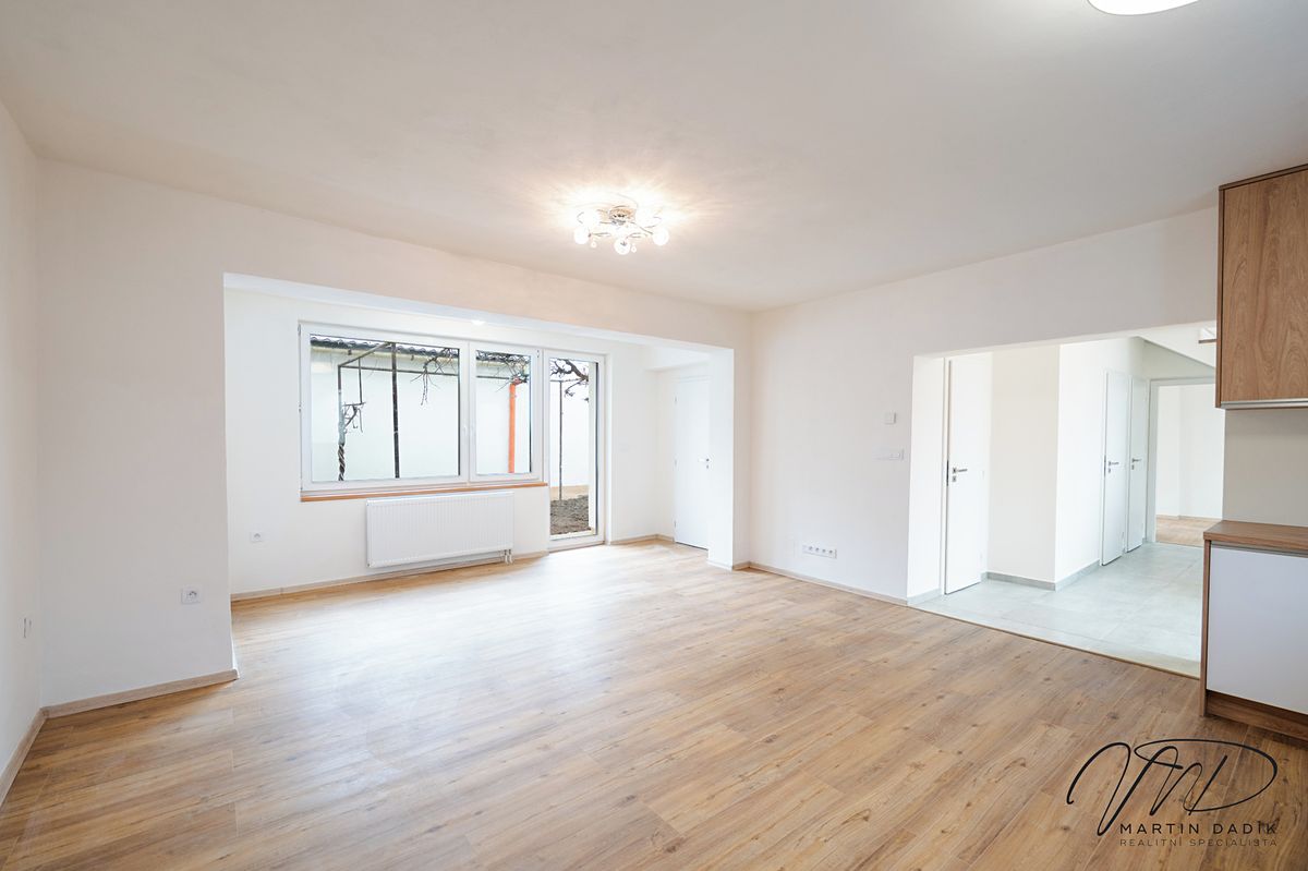 Prodej rodinného domu 188 m², pozemek 372 m² – fotografie 4