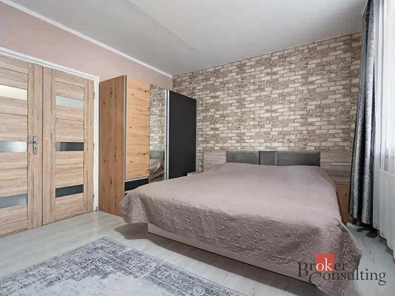 Prodej bytu 3+1 65 m², Plzeň – náhled fotky 3