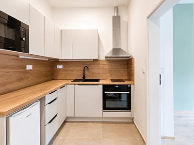 Pronájem bytu 1+kk 34 m²