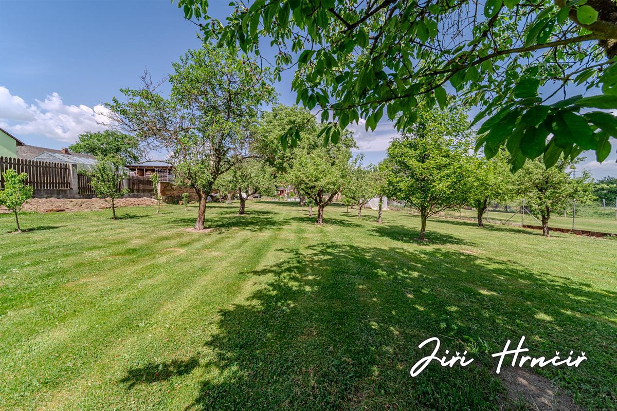 Prodej rodinného domu 127 m², pozemek 2842 m² – fotografie 2