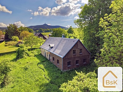 Prodej  rodinného domu 140 m², pozemek 7 507 m²