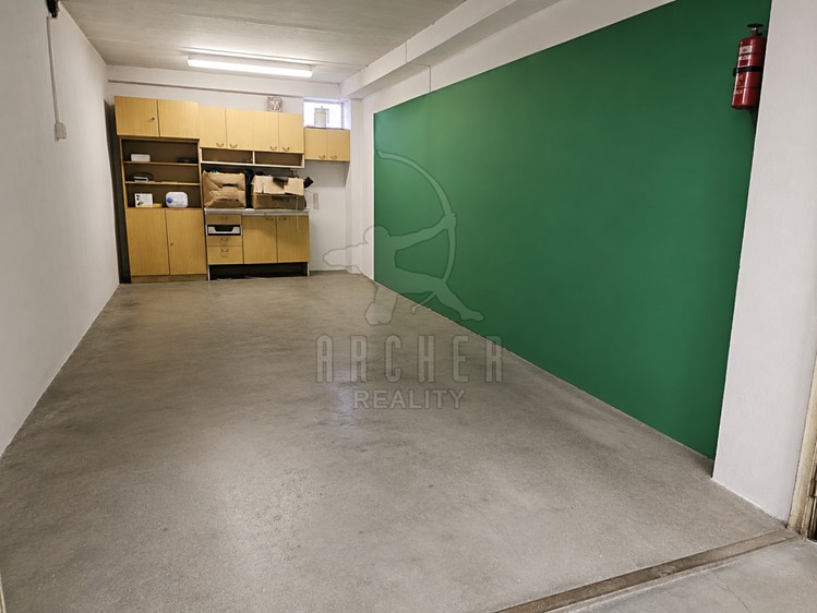 Prodej nemovitosti, 18 m² (2 z 4)