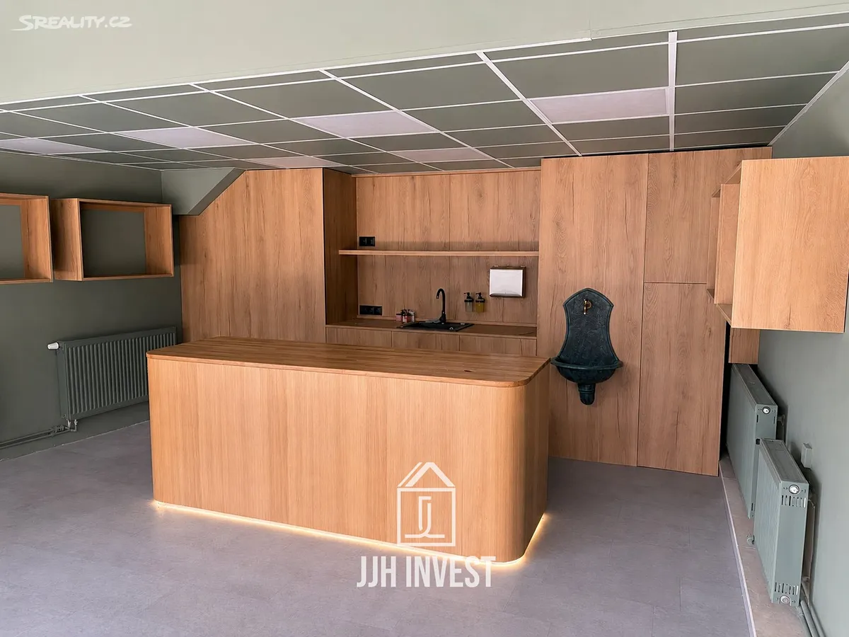 Pronájem obchodního prostoru 95 m² - Widok 2