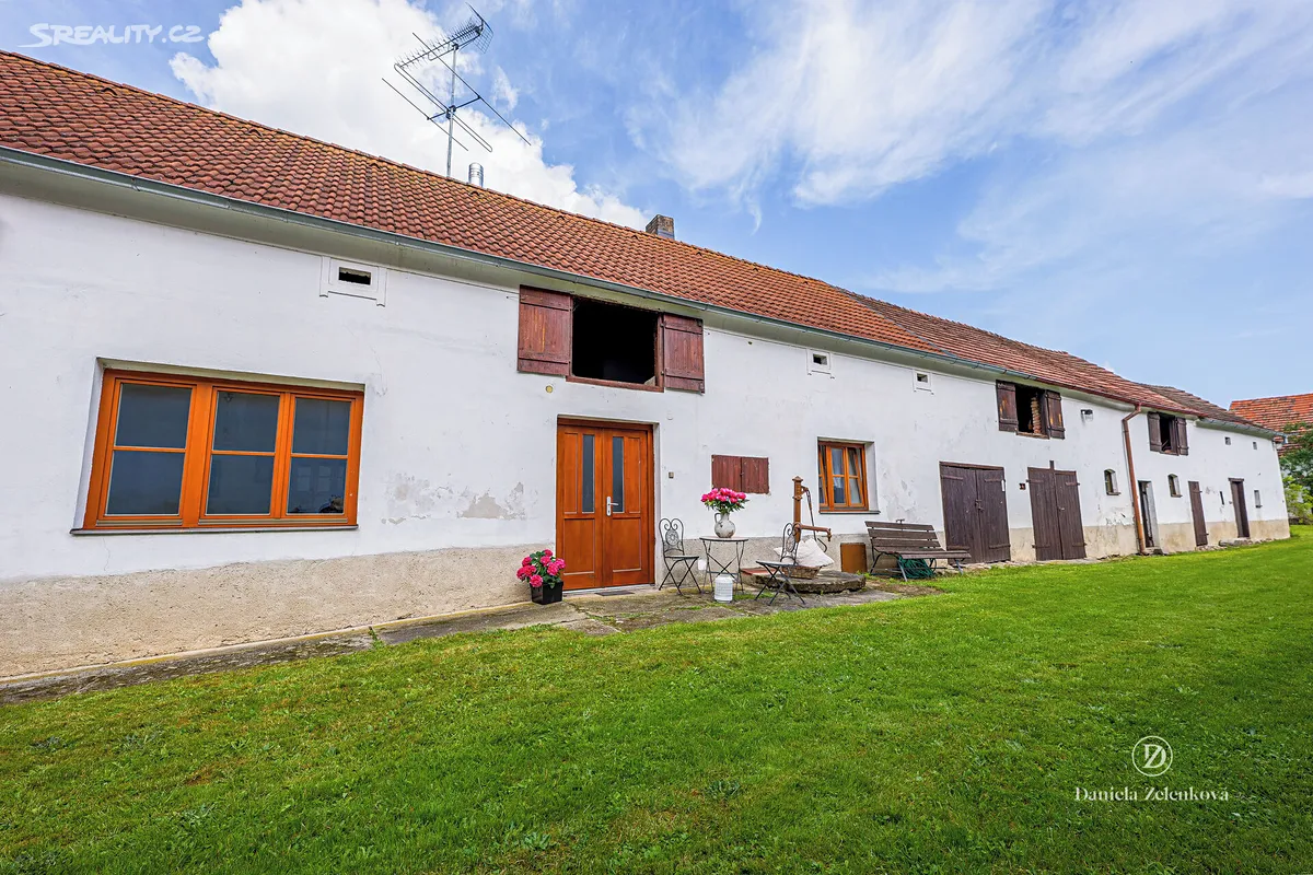 Prodej rodinného domu 105 m², pozemek 6022 m², Plav