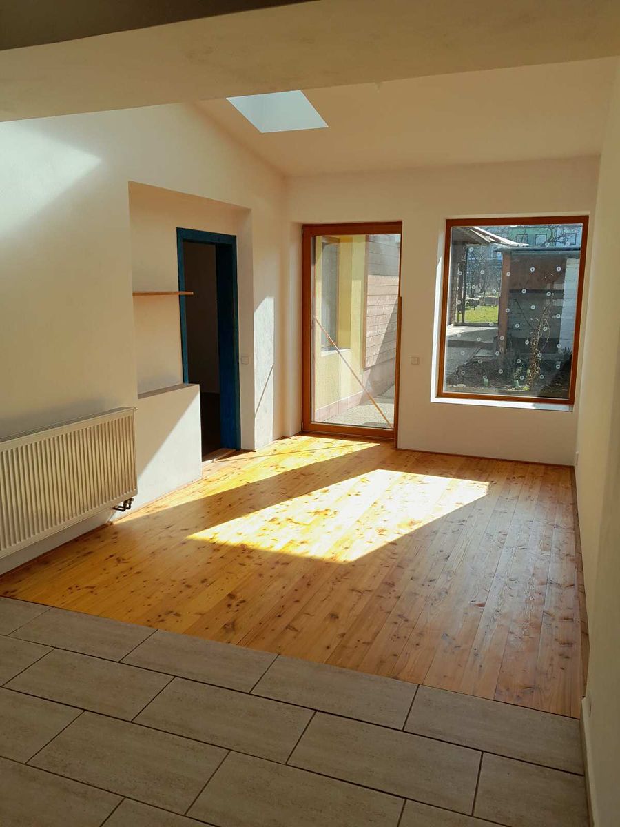 Prodej rodinného domu 115 m², pozemek 600 m² – fotografie 4