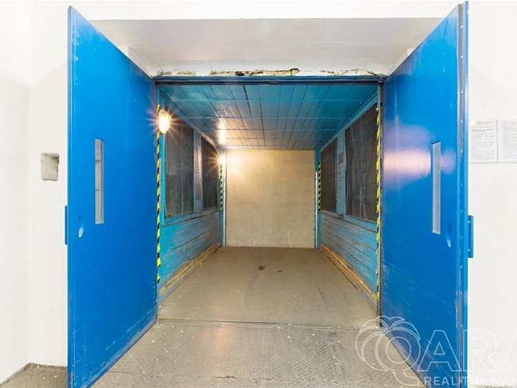 Pronájem komerčního prostoru, 4 000 m² (5 z 15)