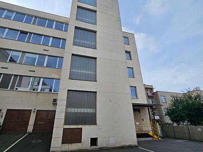 Gewerbefläche zur Miete, 59 m² (3 von 11)