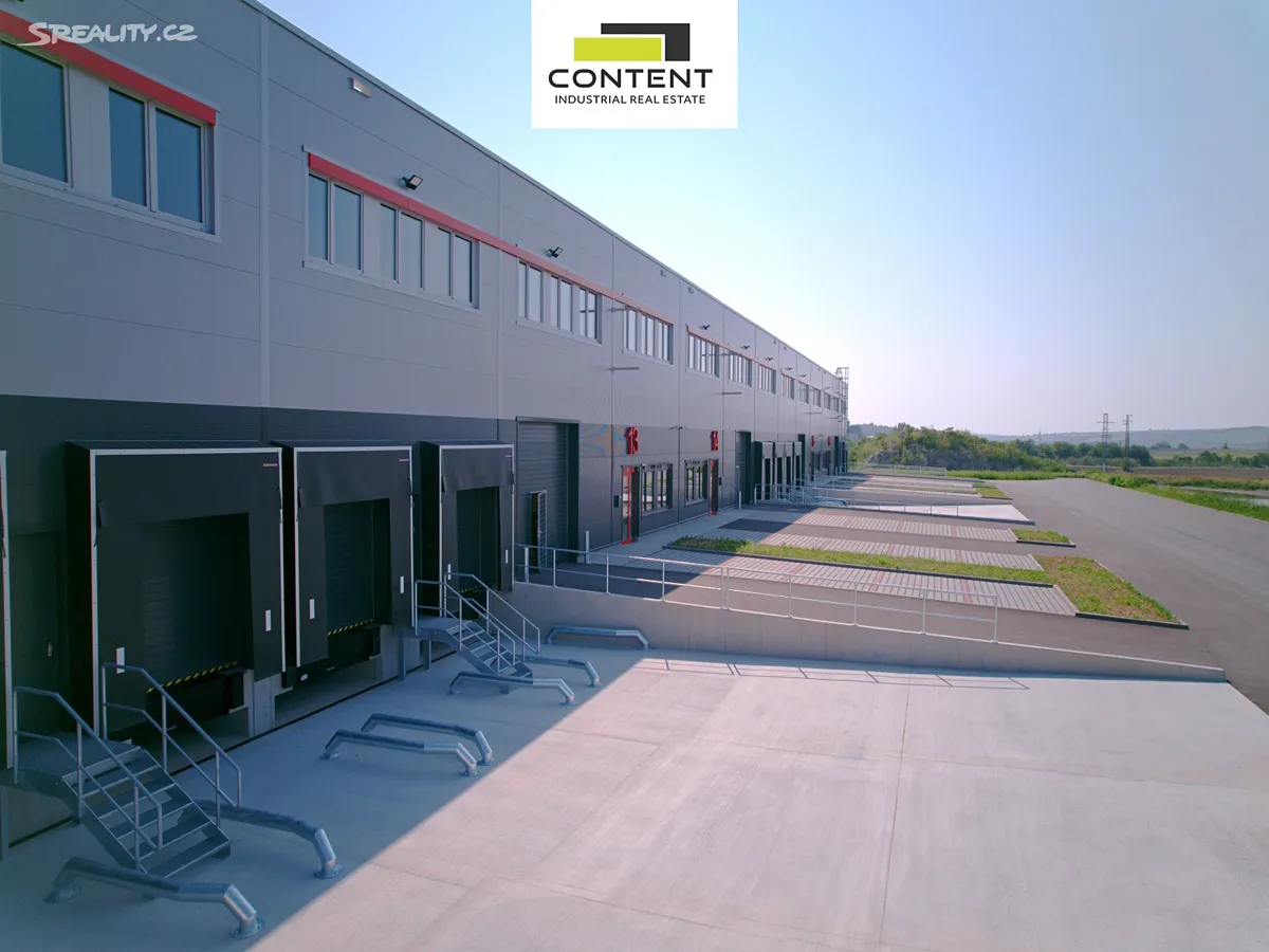 Pronájem výrobní haly, prostoru 10000 m², Mikulov