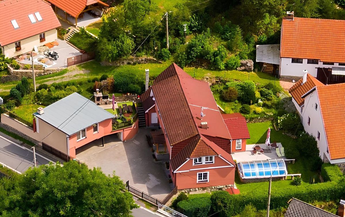 Prodej ubytovacího zařízení 398 m²