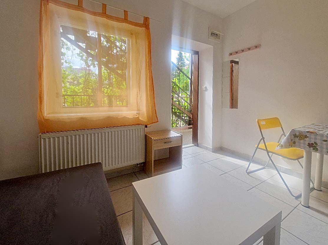 Pronájem bytu 1+1 34 m²