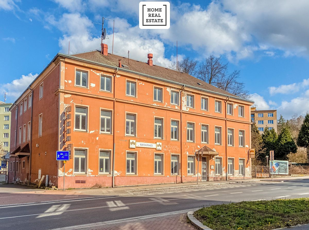 Prodej vícegeneračního domu 1886 m², pozemek 1700 m²