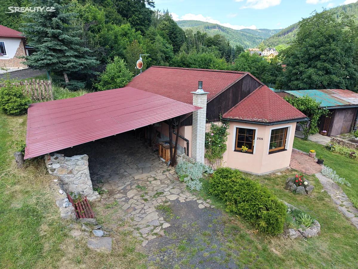 Prodej rodinného domu 110 m², pozemek 3996 m² – pohled 2